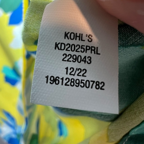 Draper James RSVP Womens Button Side Floral Tank Top Yellow Lightweight Sz Large - Picture 15 of 15